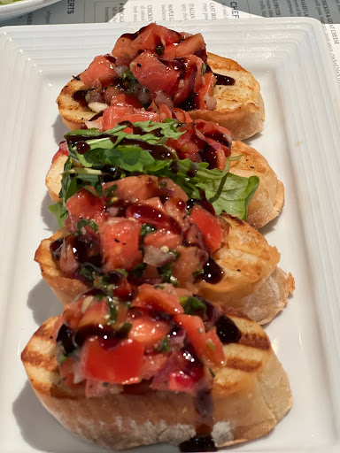 American Restaurant «Pinstripes», reviews and photos, 3849 Gallagher Dr, Edina, MN 55435, USA