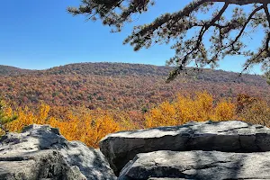 White Rocks Trail image