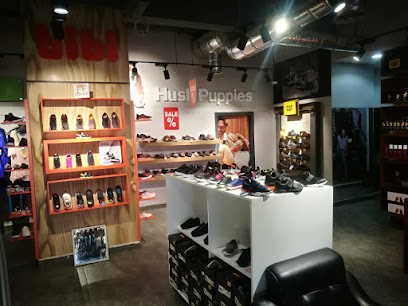 Team Sport (Arena, Hush Puppies & CAT)