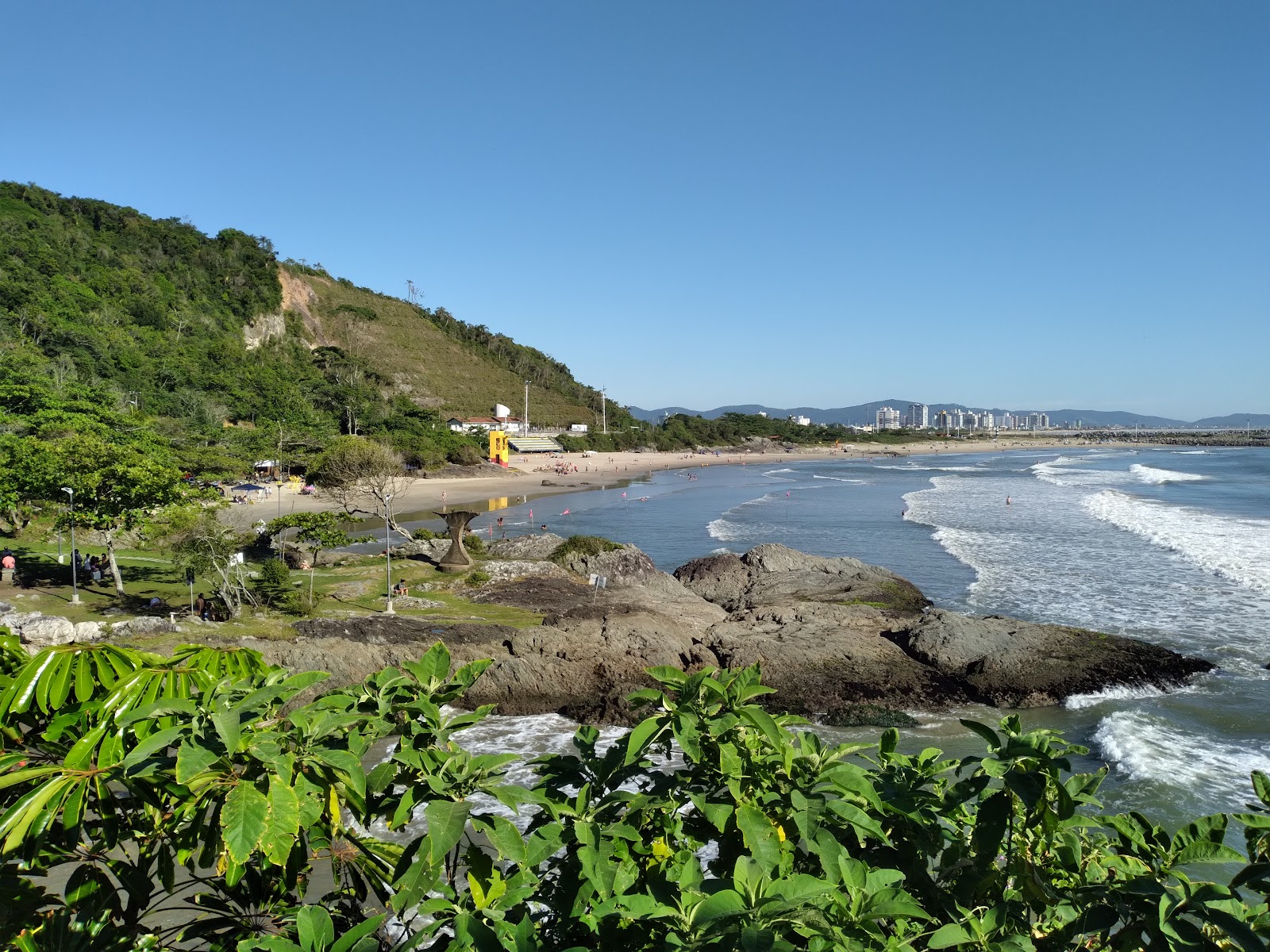 Photo de Praia de Itajai avec moyenne baie