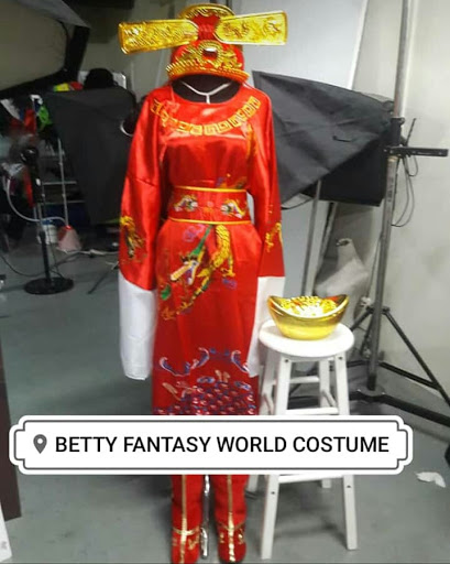 Betty Fantasy World Costume