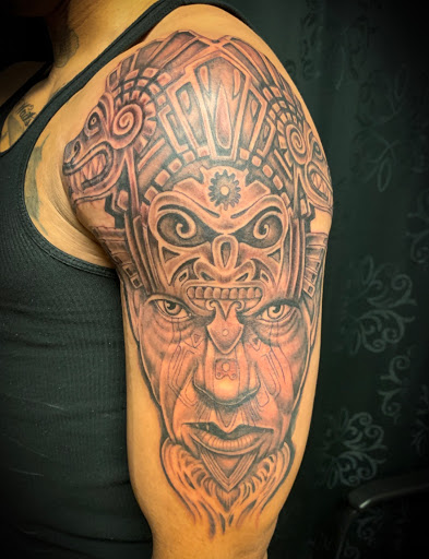 Tattoo Shop «Tried and True Tattoo», reviews and photos, 2289 Peachtree Rd, Atlanta, GA 30309, USA