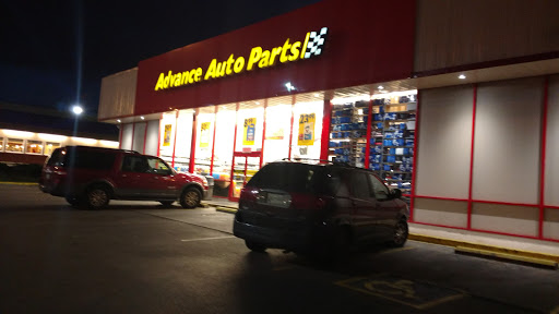 Auto Parts Store «Advance Auto Parts», reviews and photos, 1121 E Stone Dr, Kingsport, TN 37660, USA