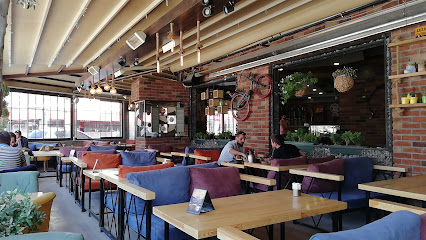 Kahve Rengi Cafe & Bistro