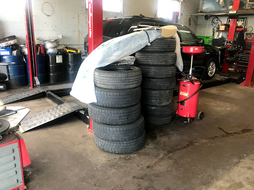 Auto Repair Shop «Advanced Auto Sales & Repair», reviews and photos, 237 E Washington St, North Attleborough, MA 02760, USA