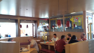 Photo n°7 de McDonald's à Villeurbanne ()