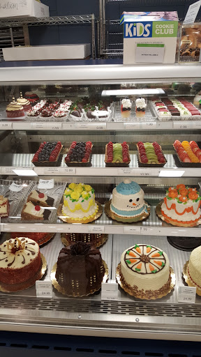 Supermarket «Publix Super Market at Coweta Crossing Shopping Center», reviews and photos, 370 Bullsboro Dr, Newnan, GA 30263, USA