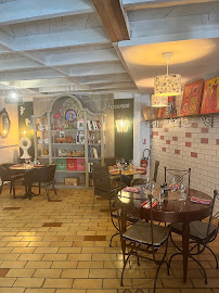 Atmosphère du Restaurant Chez Antoine à Mantes-la-Jolie - n°4