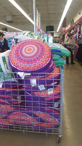 Variety Store «Five Below», reviews and photos, 30 Highland Common E, Hudson, MA 01749, USA