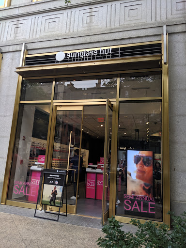 Sunglass Hut