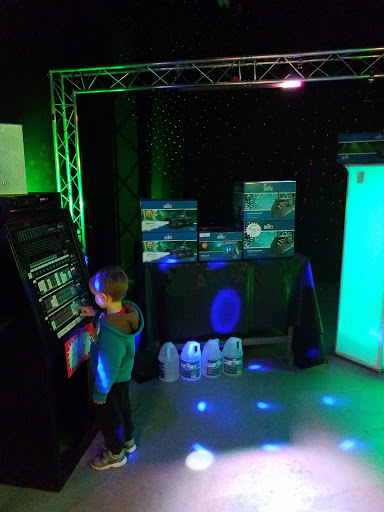 Electronics Store «You-do-it Electronics Center», reviews and photos, 40 Franklin St, Needham, MA 02494, USA