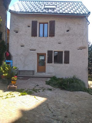 La petite tour HUEZ à Huez