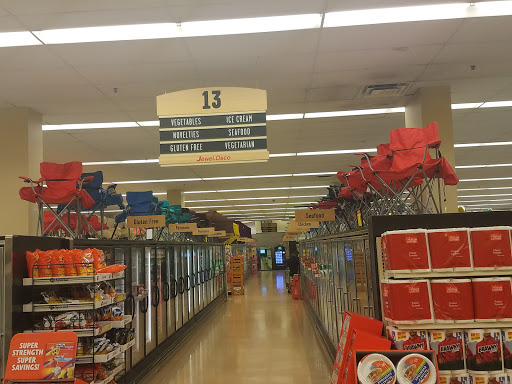 Grocery Store «Jewel-Osco», reviews and photos, 1157 N Eola Rd, Aurora, IL 60502, USA