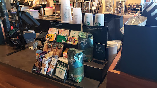 Coffee Shop «Starbucks», reviews and photos, 1071 E Johnson St #1, Fond du Lac, WI 54935, USA