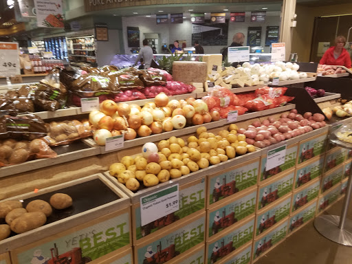 Grocery Store «Whole Foods Market», reviews and photos, 1160 Town and Country Crossing Dr, Town and Country, MO 63017, USA