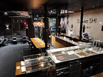Atmosphère du Restaurant de sushis SuAndShi Toulon - n°4