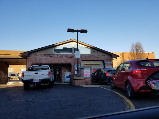 Sudsy's Auto Spa en Martins Ferry