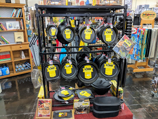 Hardware Store «PENSACOLA HARDWARE COMPANY», reviews and photos, 20 E Gregory St, Pensacola, FL 32502, USA