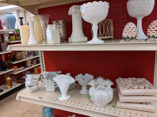 Thrift Store «The Salvation Army Family Store & Donation Center», reviews and photos