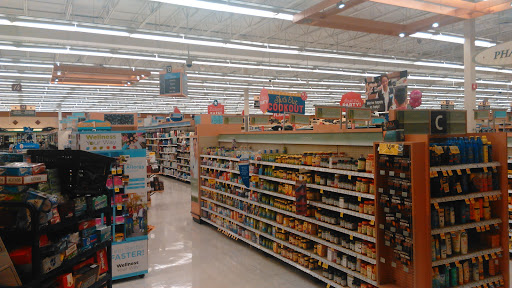 Grocery Store «Kroger», reviews and photos, 1802 N Pointe Dr, Durham, NC 27705, USA