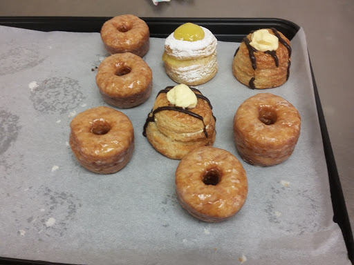 Donut Shop «Yum Yum Donuts», reviews and photos, 4860 W 190th St, Torrance, CA 90503, USA