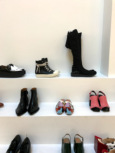 Fashion Accessories Store «Totokaelo», reviews and photos, 1523 10th Ave, Seattle, WA 98122, USA