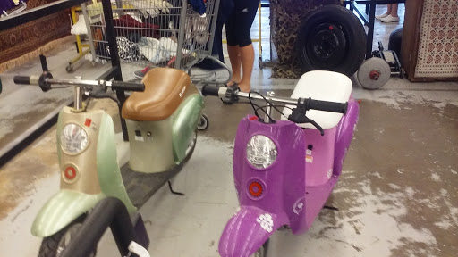 Thrift Store «Mile High Thrift», reviews and photos, 2085 S Sheridan Blvd, Denver, CO 80227, USA