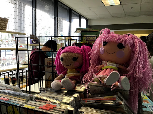 Thrift Store «Angel View Resale Store - Bermuda Dunes», reviews and photos, 77898 Country Club Dr # 91, Palm Desert, CA 92211, USA