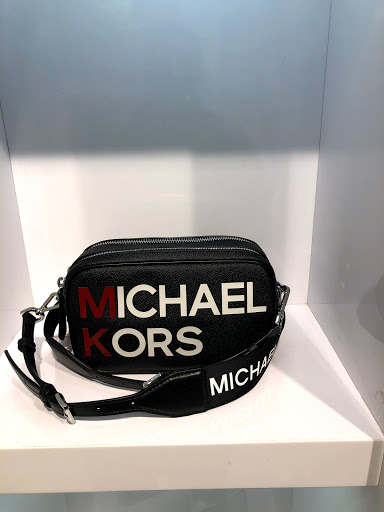 Fashion Accessories Store «Michael Kors», reviews and photos, 20-A Killingworth Turnpike #430, Clinton, CT 06413, USA