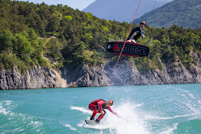 École Wakesurf I Wakeboard I Ski Nautique I TREFFORT à Treffort
