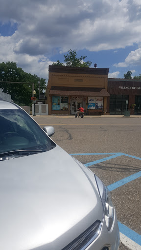 Grocery Store «Gaines Superette», reviews and photos, 111 Genesee Ave, Gaines, MI 48436, USA