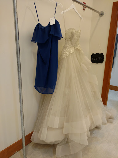 Dress Store «Calvet Couture Bridal», reviews and photos, 460 N Orlando Ave #100, Winter Park, FL 32789, USA