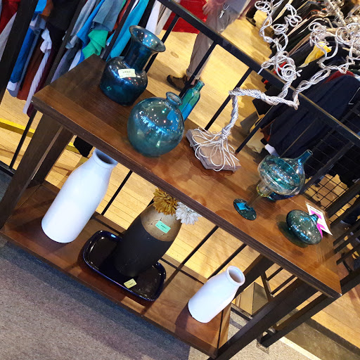 Thrift Store «Goodwill Denver - Broadway», reviews and photos, 21 S Broadway, Denver, CO 80209, USA