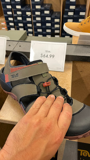 Shoe Store «DSW Designer Shoe Warehouse», reviews and photos, 852 N E Mall Blvd, Hurst, TX 76053, USA