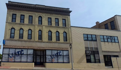 Milwaukee Area Technical College Education Center at Walker Square