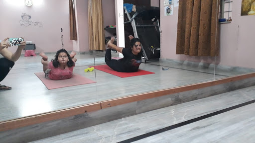 Shalini yoga classes for women only
