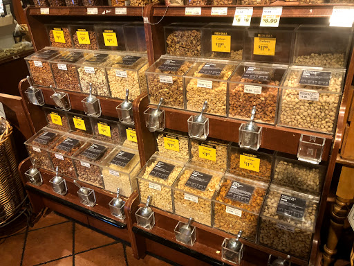 Grocery Store «The Fresh Market», reviews and photos, 1060 International Dr, Wilmington, NC 28405, USA