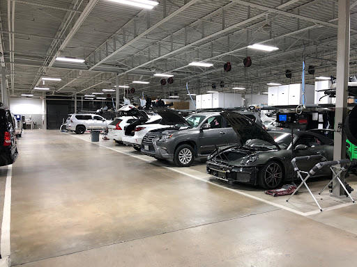 Auto Body Shop «Park Place BodyWerks Dallas», reviews and photos, 6120 Peeler St, Dallas, TX 75235, USA