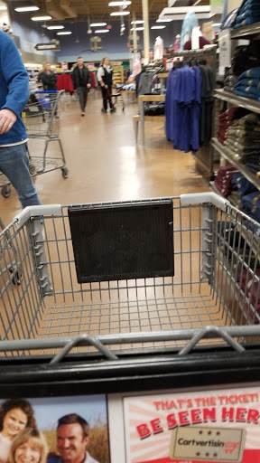 Grocery Store «Kroger Marketplace», reviews and photos, 7300 Yankee Rd, Liberty Township, OH 45044, USA