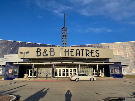 Movie Theater «B&B Theatres Shawnee 18», reviews and photos, 16301 Midland Dr, Shawnee, KS 66217, USA