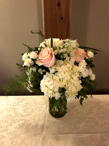 Florist «Cape Winds Florist», reviews and photos, 860 Broadway, Cape May, NJ 08204, USA