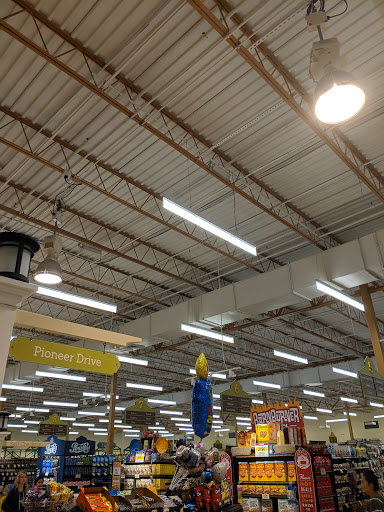 Grocery Store «Lowes Foods of Boone», reviews and photos, 267 New Market Centre, Boone, NC 28607, USA