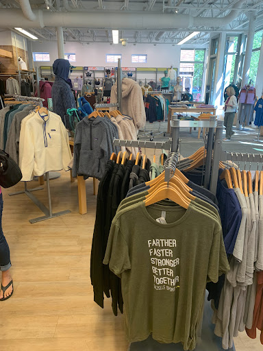 Sporting Goods Store «Gazelle Sports Kalamazoo», reviews and photos, 214 S Kalamazoo Mall, Kalamazoo, MI 49007, USA