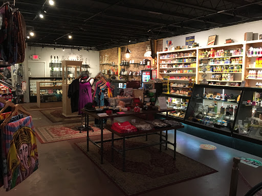 Tobacco Shop «Gaines Street Smokes», reviews and photos, 526 W Gaines St, Tallahassee, FL 32301, USA