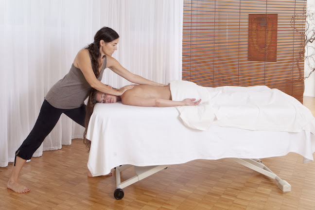 massageD : Rolfing, Massage & Schwangerschaftsmassage - Zürich