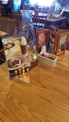 American Restaurant «Cracker Barrel Old Country Store», reviews and photos, 4758 Lanier Islands Pkwy, Buford, GA 30518, USA