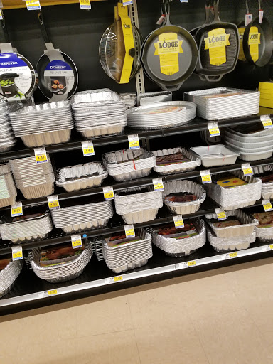 Supermarket «Food City», reviews and photos, 1317 Virginia Ave, Bristol, TN 37620, USA