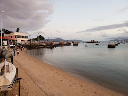 Praia das Palmeiras'in fotoğrafı geniş bir kıyı şeridi ile birlikte