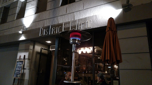 Wine Bar «District Wine», reviews and photos, 144 Linden Ave, Long Beach, CA 90802, USA