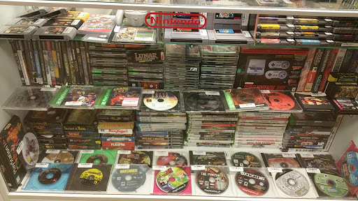 Video Game Store «Flotsam Games and collectibles», reviews and photos, 134 E 3rd St, Perrysburg, OH 43551, USA